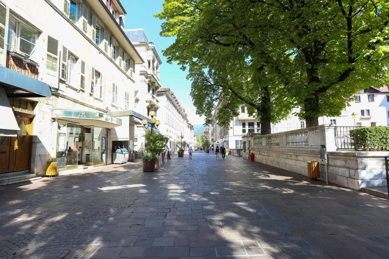 Le Coquet - Gare - Hyper Centre - Parking - Wifi - Netflix - Disney+ Annecy Buitenkant foto